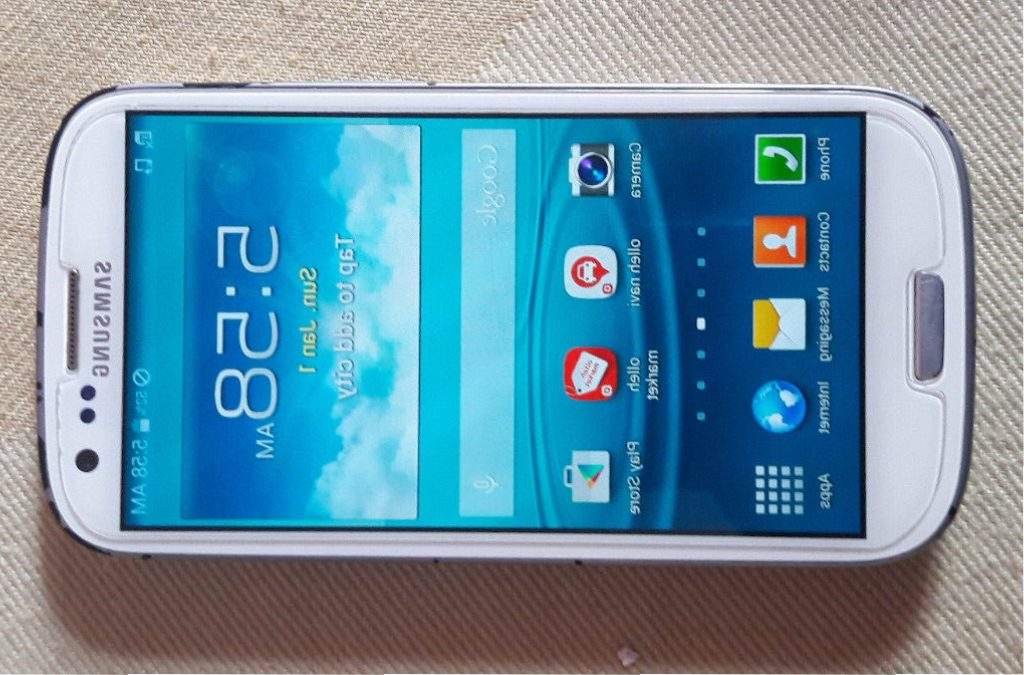 מפרט וביקורת על המכשיר סמסונג גלקסי 3 אס ( Samsung Galaxy s3)